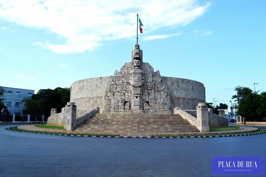 Monumento a la Patria em Mérida