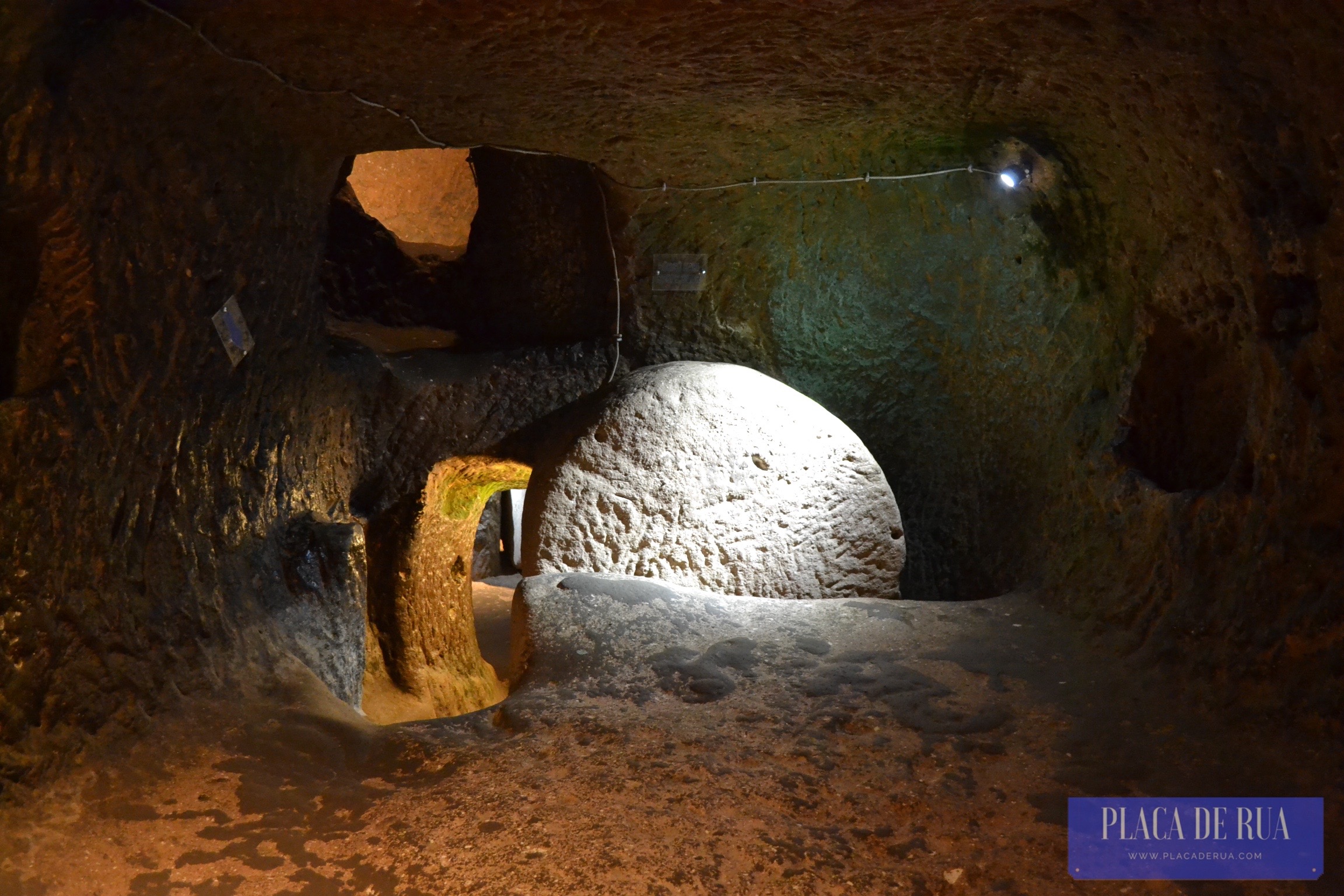 Ozkonak Underground city interior